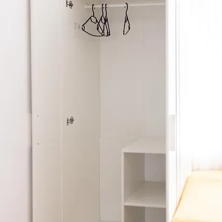 Cytrynowy 아파트 크비드진